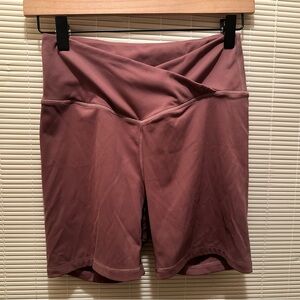 ODODOS | Women’s High-Waist V-Cut Performance Shorts — Dusty Mauve